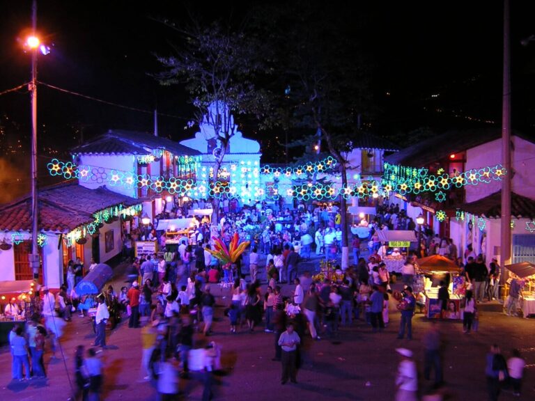 ¿CÓMO VIVE UN CANADIENSE LA NAVIDAD EN MEDELLÍN?