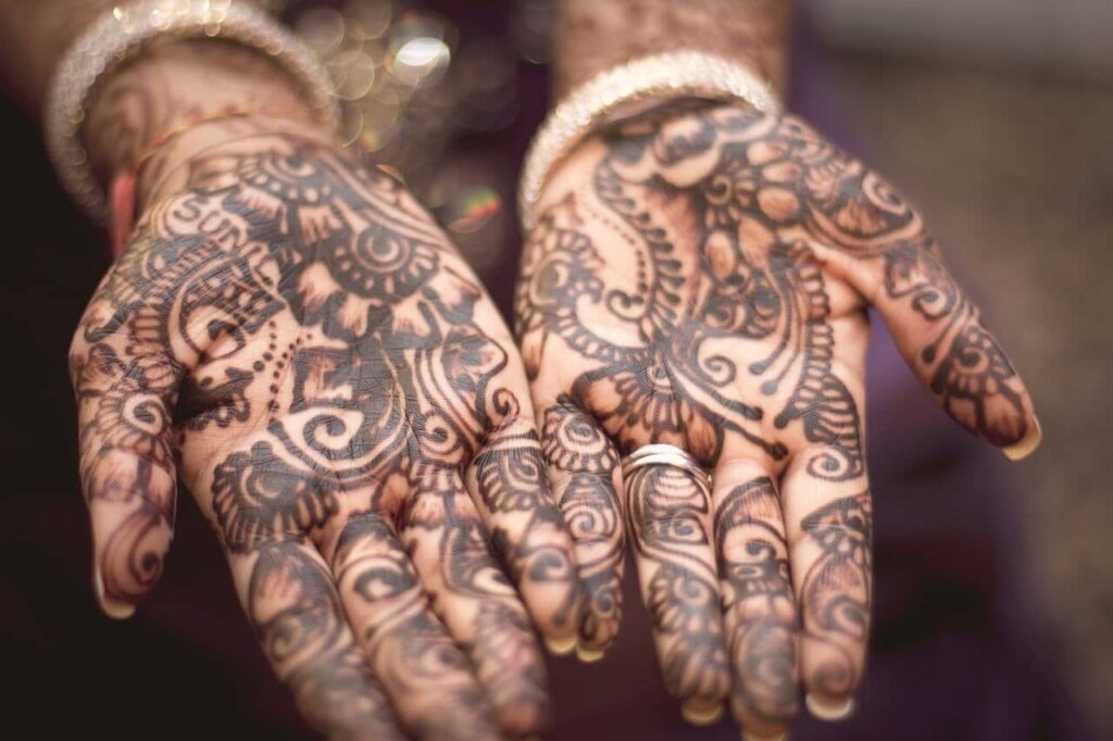 TATUAR, UNO DE LOS OFICIOS MÁS ANTIGUOS DEL MUNDO